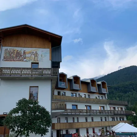 Croce D'aune Hotel Pedavena