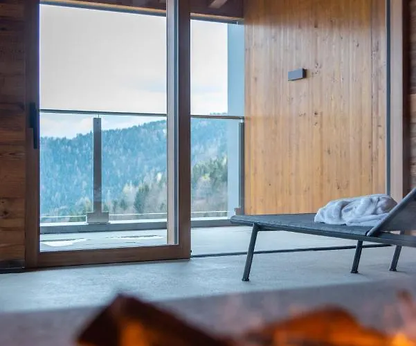 Szálloda Croce D'aune 2*