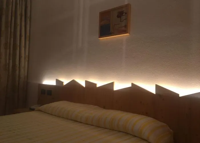 Hotel Croce D'aune 2*