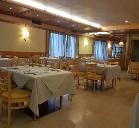 Croce D'aune Otel Pedavena